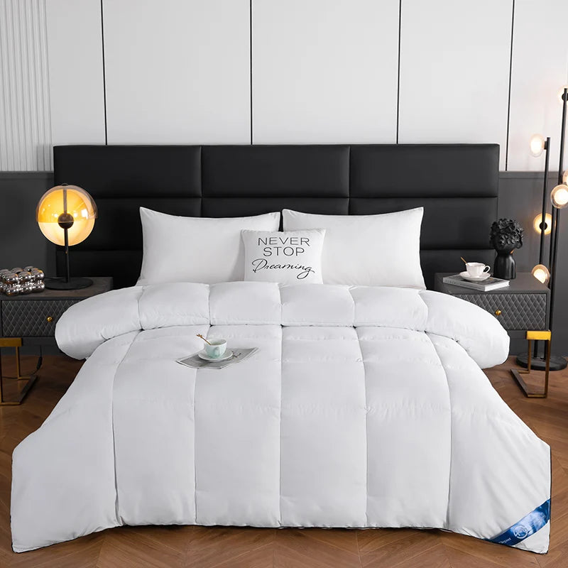 Hotel-Style Fluffy Comforter