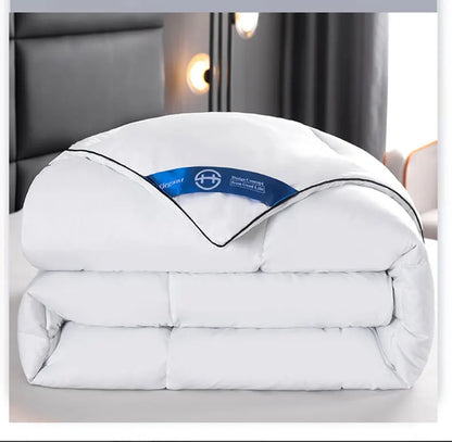 Hotel-Style Fluffy Comforter