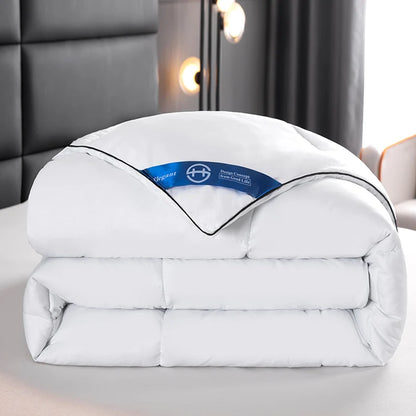 Hotel-Style Fluffy Comforter