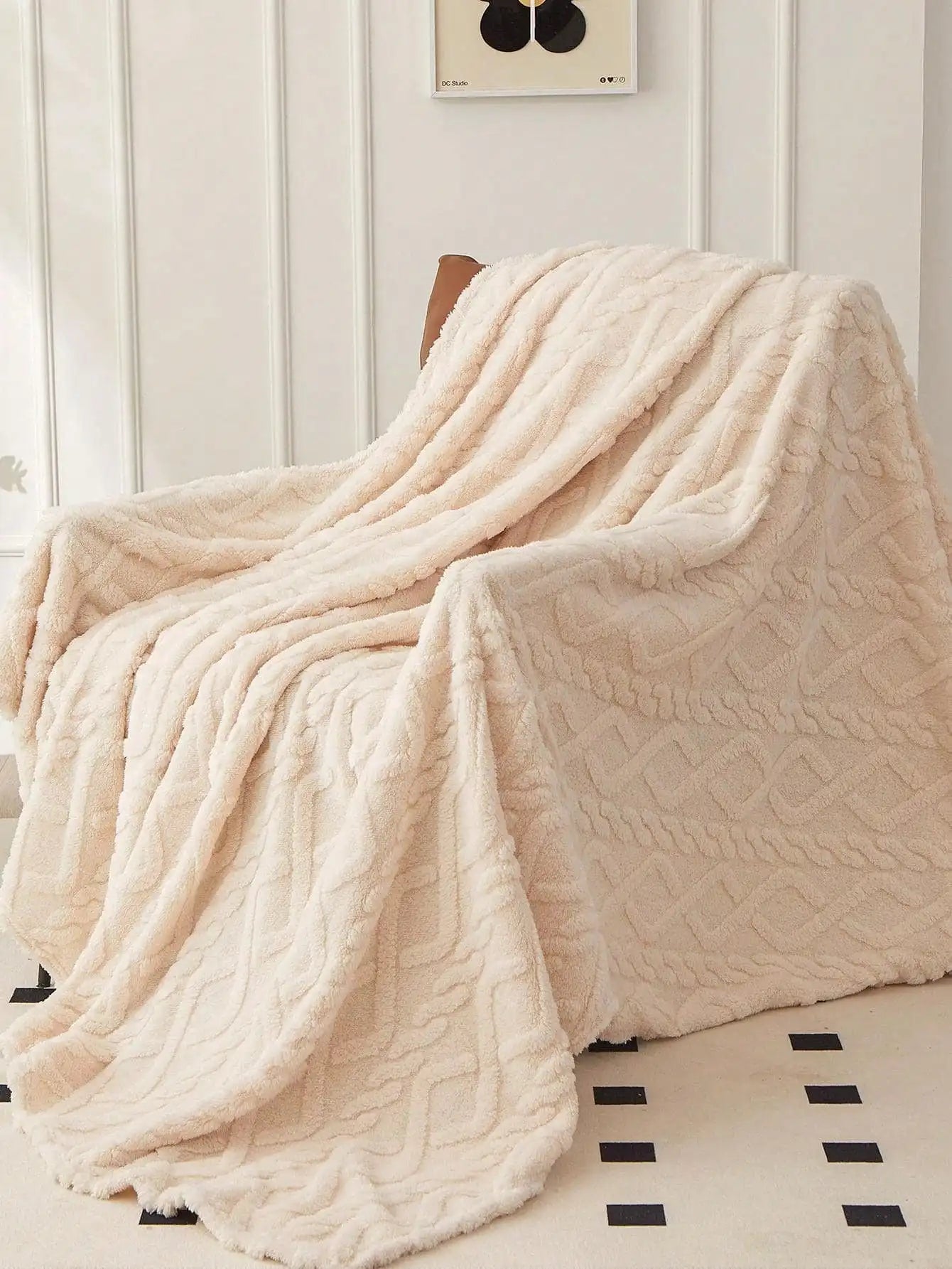 Lightweight Coral Fleece Throw Blanket